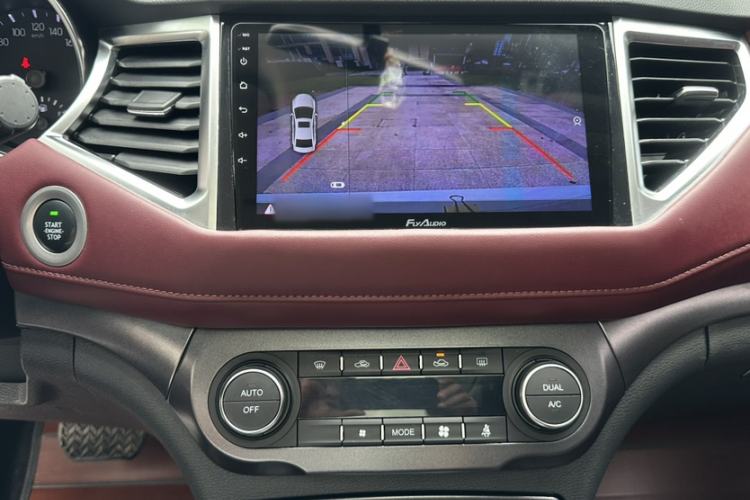 Used Haval H6 Coupe 2018 Red-Label 1.5T Automatic Two-Wheel Drive Luxury Model Interior 4