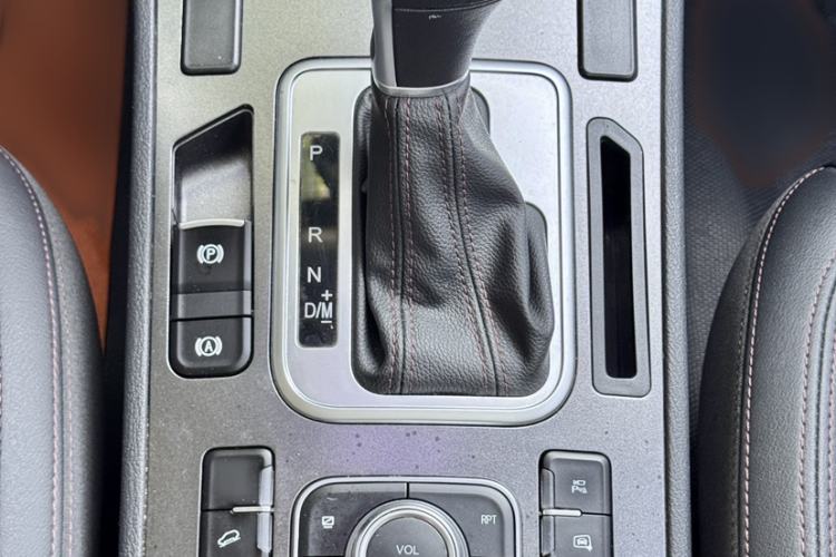 Used Haval H6 Coupe 2018 Blue Label 1.5T Automatic Two-Wheel Drive Ultra-Luxury Model Interior 8