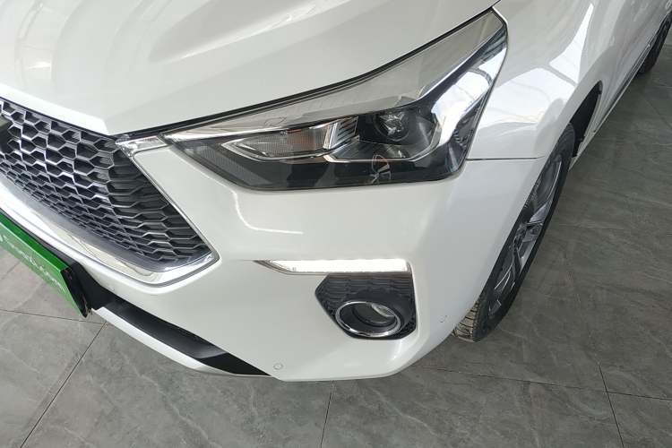 Used Haval H6 Coupe 2018 Red-Label 1.5T Automatic Two-Wheel Drive Ultra-Luxury Model Left Front Headlight