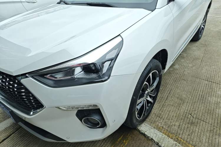 Used Haval H6 Coupe 2018 Red-Label 1.5T Automatic Two-Wheel Drive Ultra-Luxury Model Left Front Headlight