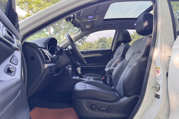 Used Haval H6 Coupe 2018 Blue Label 1.5T Automatic Two-Wheel Drive Ultra-Luxury Model Left Front Seat