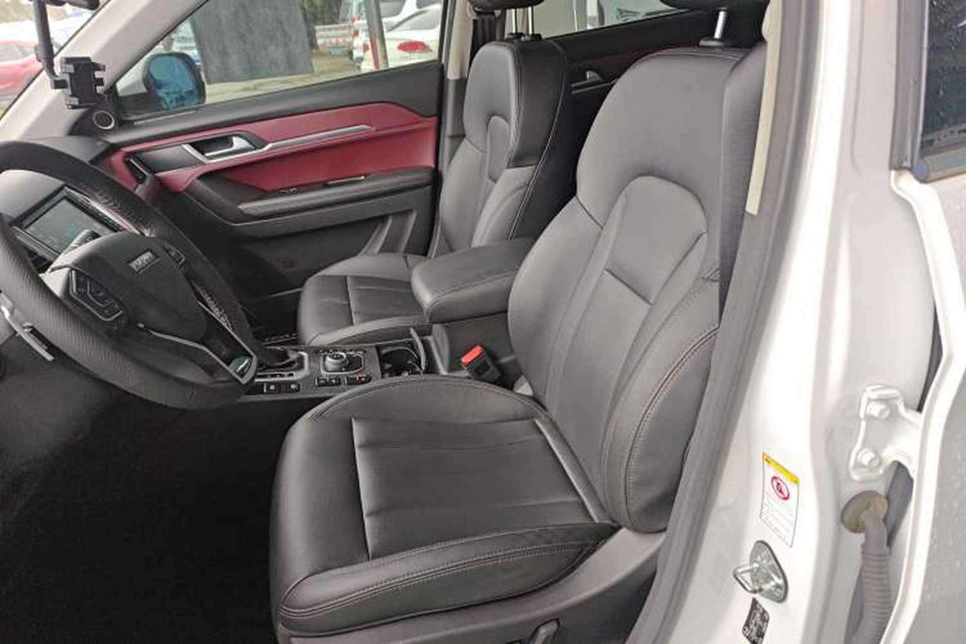 Used Haval H6 Coupe 2018 Red-Label 1.5T Automatic Two-Wheel Drive Ultra-Luxury Model Left Front Seat