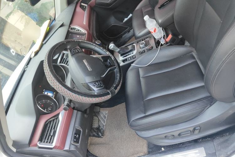 Used Haval H6 Coupe 2018 Red-Label 1.5T Automatic Two-Wheel Drive Ultra-Luxury Model Left Front Seat