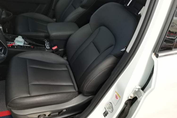 Used Haval H6 Coupe 2018 Red-Label 1.5T Automatic Two-Wheel Drive Ultra-Luxury Model Left Front Seat