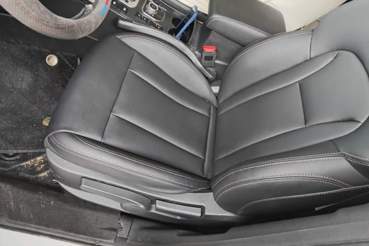 Used Haval H6 Coupe 2018 Blue Label 1.5T Automatic Two-Wheel Drive Luxury Model Left Front Seat