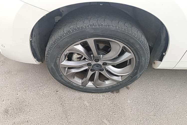 Used Haval H6 Coupe 2018 Red-Label 1.5T Automatic Two-Wheel Drive Ultra-Luxury Model Left Front Wheel Hub