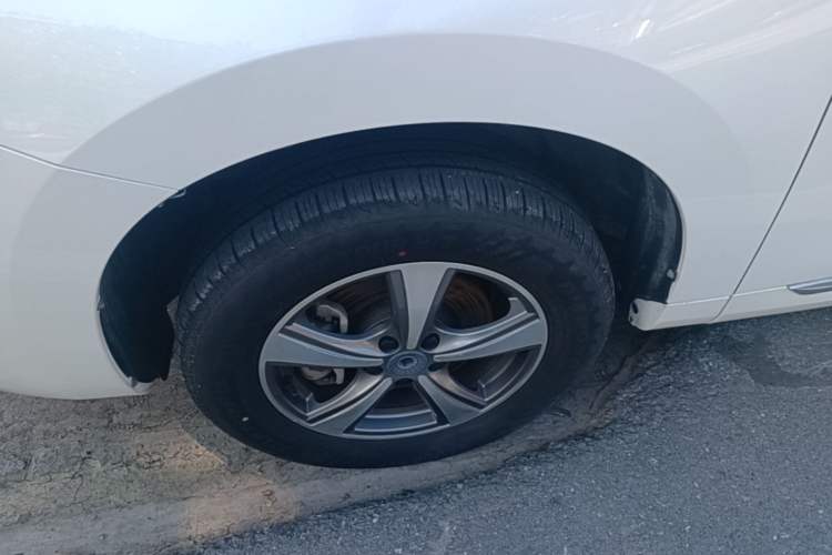 Used Haval H6 Coupe 2018 Red-Label 1.5T Automatic Two-Wheel Drive Luxury Model Left Front Wheel Hub