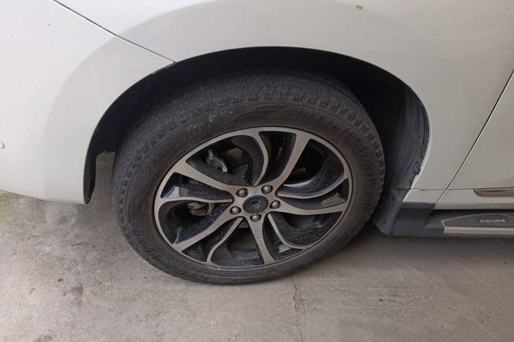 Used Haval H6 Coupe 2018 Red-Label 1.5T Automatic Two-Wheel Drive Ultra-Luxury Model Left Front Wheel Hub