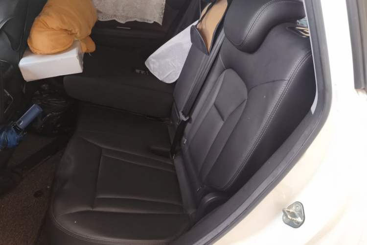 Used Haval H6 Coupe 2018 Red-Label 1.5T Automatic Two-Wheel Drive Luxury Model Left Rear Seat