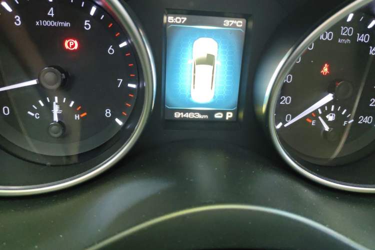 Used Haval H6 Coupe 2018 Red-Label 1.5T Automatic Two-Wheel Drive Ultra-Luxury Model Odometer Close Up