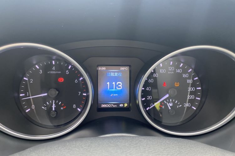 Used Haval H6 Coupe 2018 Blue Label 1.5T Automatic Two-Wheel Drive Luxury Model Odometer Close Up