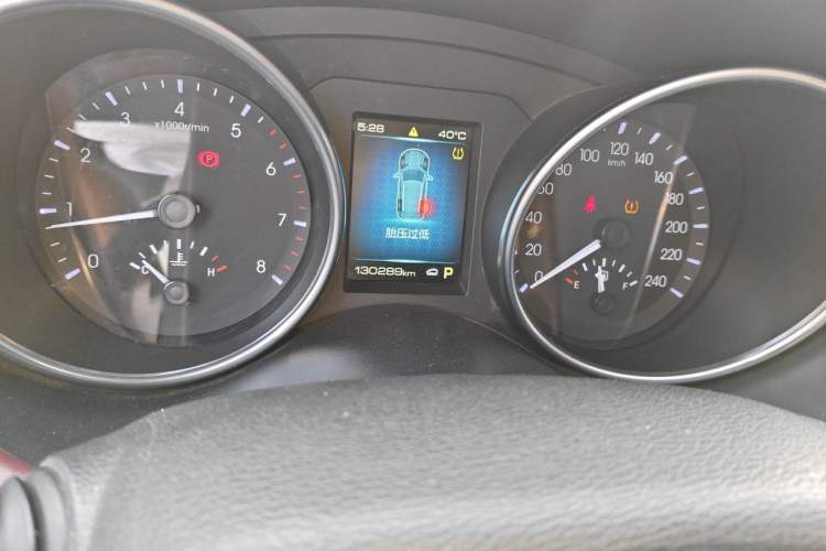 Used Haval H6 Coupe 2018 Red-Label 1.5T Automatic Two-Wheel Drive Ultra-Luxury Model Odometer Close Up
