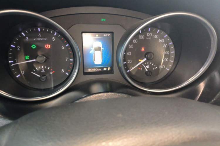 Used Haval H6 Coupe 2018 Blue Label 1.5T Automatic Two-Wheel Drive Ultra-Luxury Model Odometer Close Up
