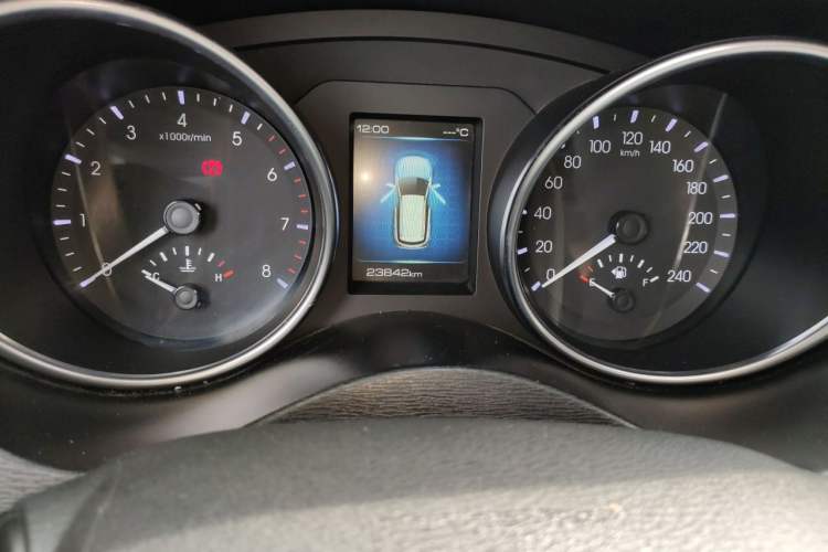 Used Haval H6 Coupe 2018 Blue Label 1.5T Automatic Two-Wheel Drive Luxury Model Odometer Close Up