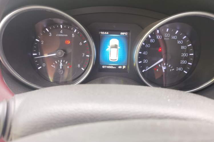 Used Haval H6 Coupe 2018 Red-Label 1.5T Automatic Two-Wheel Drive Ultra-Luxury Model Odometer Close Up