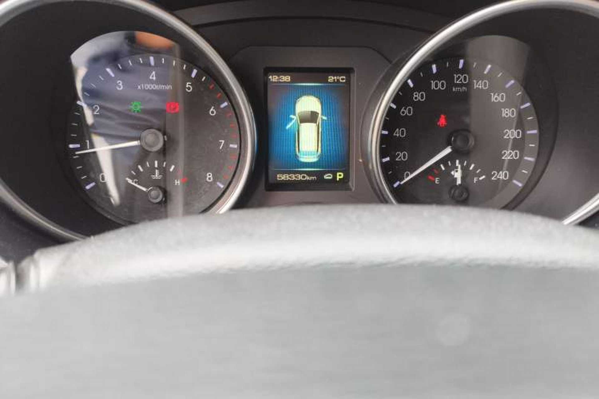 Used Haval H6 Coupe 2018 Blue Label 1.5T Automatic Two-Wheel Drive Ultra-Luxury Model Odometer Close Up