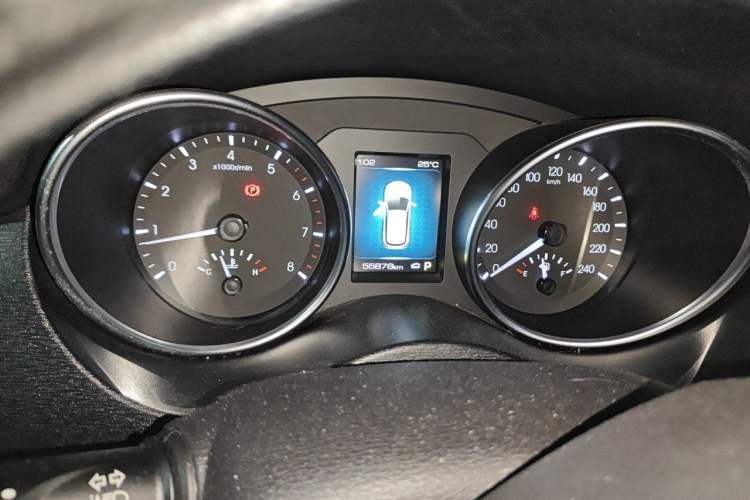 Used Haval H6 Coupe 2018 Blue Label 1.5T Automatic Two-Wheel Drive Ultra-Luxury Model Odometer Close Up