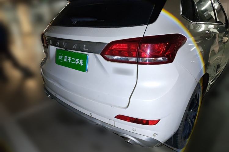 Used Haval H6 Coupe 2018 Red-Label 1.5T Automatic Two-Wheel Drive Ultra-Luxury Model Rear