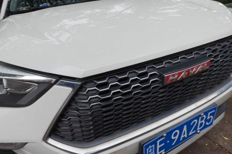 Used Haval H6 Coupe 2018 Red-Label 1.5T Automatic Two-Wheel Drive Luxury Model Right Front Headlight
