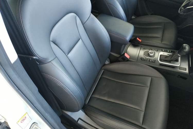Used Haval H6 Coupe 2018 Red-Label 1.5T Automatic Two-Wheel Drive Ultra-Luxury Model Right Front Seat