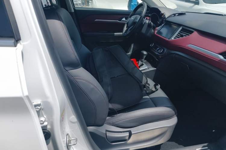 Used Haval H6 Coupe 2018 Red-Label 1.5T Automatic Two-Wheel Drive Ultra-Luxury Model Right Front Seat