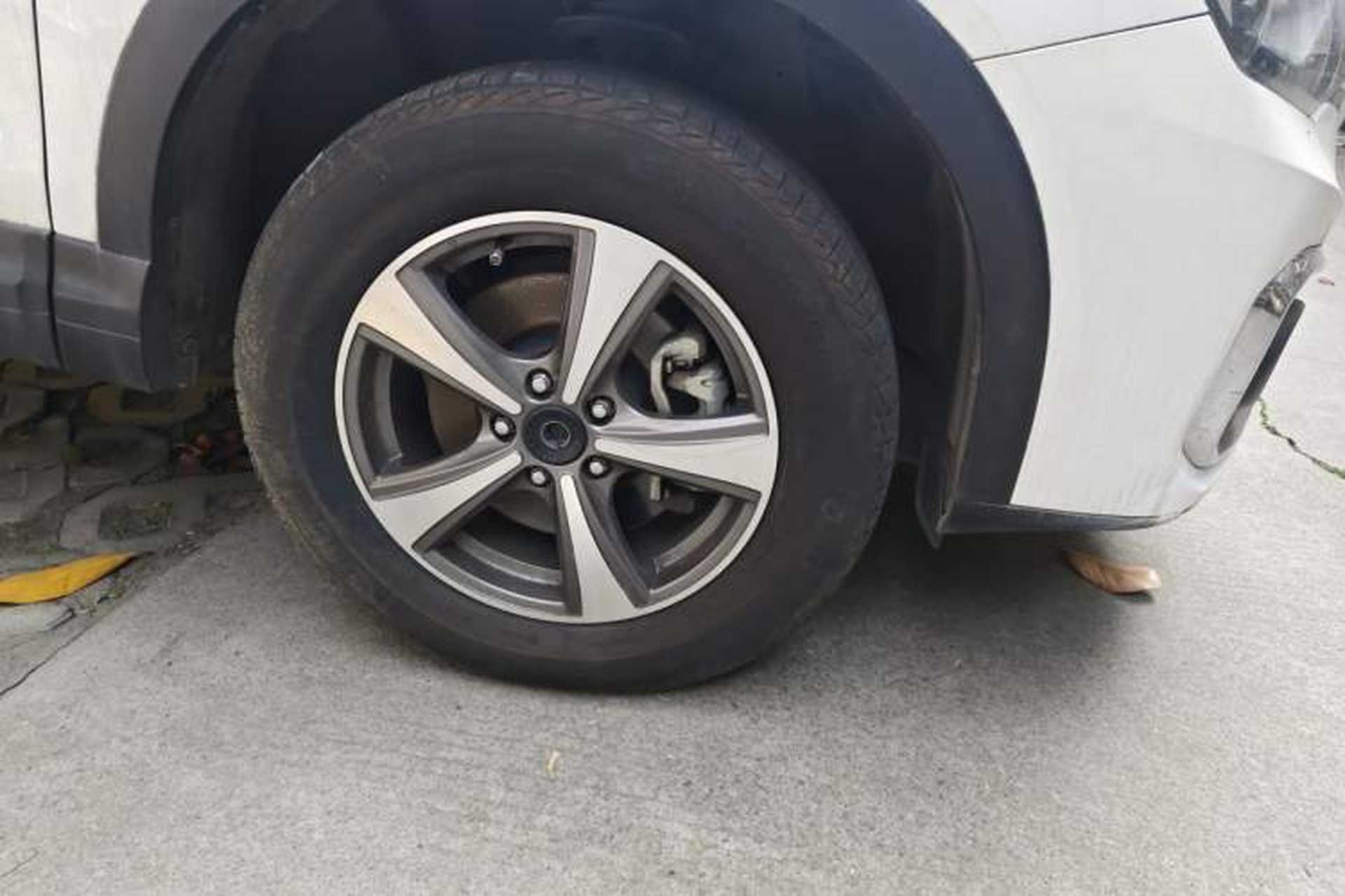 Used Haval H6 Coupe 2018 Blue Label 1.5T Automatic Two-Wheel Drive Luxury Model Right Front Wheel Hub