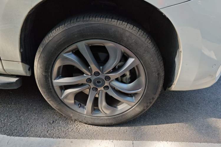 Used Haval H6 Coupe 2018 Red-Label 1.5T Automatic Two-Wheel Drive Ultra-Luxury Model Right Front Wheel Hub