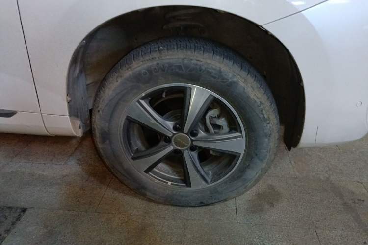 Used Haval H6 Coupe 2018 Red-Label 1.5T Automatic Two-Wheel Drive Luxury Model Right Front Wheel Hub
