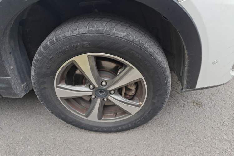 Used Haval H6 Coupe 2018 Blue Label 1.5T Automatic Two-Wheel Drive Ultra-Luxury Model Right Front Wheel Hub