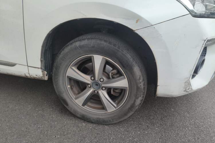 Used Haval H6 Coupe 2018 Red-Label 1.5T Automatic Two-Wheel Drive Luxury Model Right Front Wheel Hub