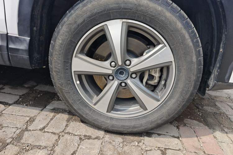 Used Haval H6 Coupe 2018 Blue Label 1.5T Automatic Two-Wheel Drive Ultra-Luxury Model Right Front Wheel Hub