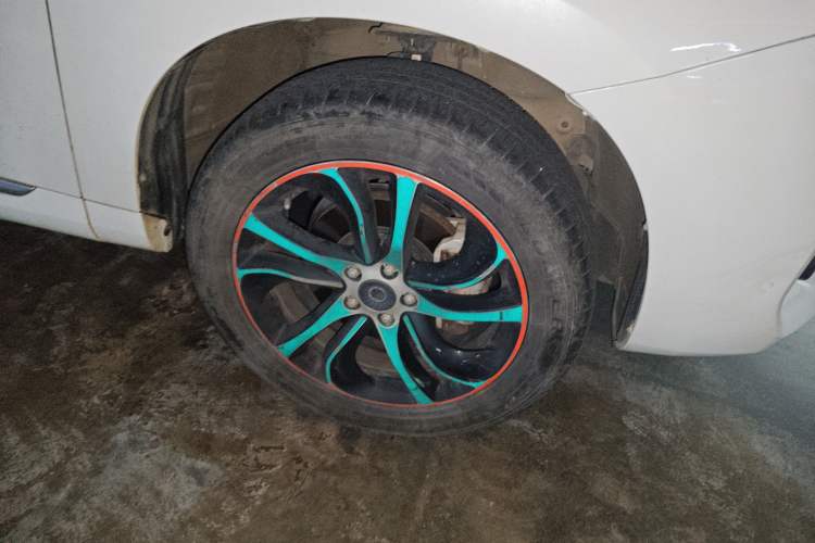 Used Haval H6 Coupe 2018 Red-Label 1.5T Automatic Two-Wheel Drive Luxury Model Right Front Wheel Hub