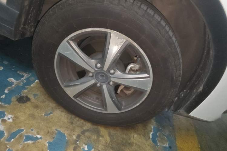 Used Haval H6 Coupe 2018 Blue Label 1.5T Automatic Two-Wheel Drive Luxury Model Right Front Wheel Hub