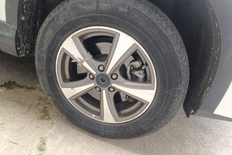 Used Haval H6 Coupe 2018 Blue Label 1.5T Automatic Two-Wheel Drive Luxury Model Right Front Wheel Hub