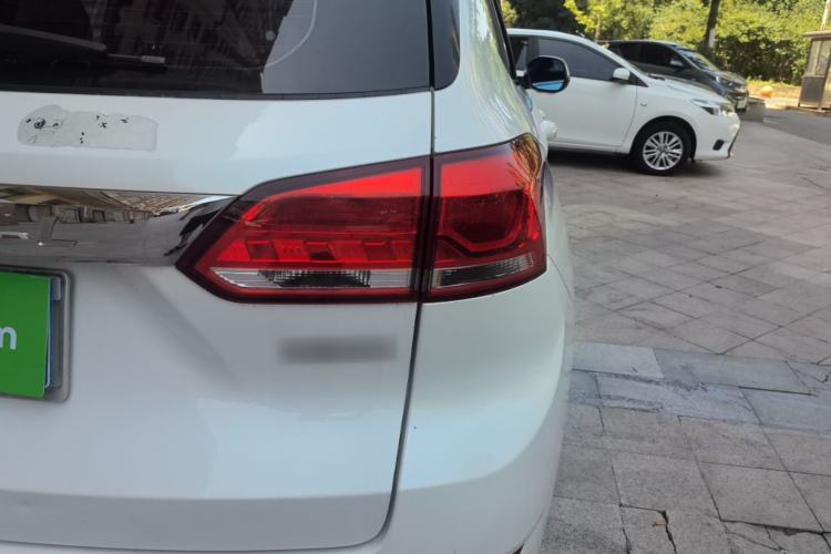 Used Haval H6 Coupe 2018 Red-Label 1.5T Automatic Two-Wheel Drive Luxury Model Right Rear Taillight