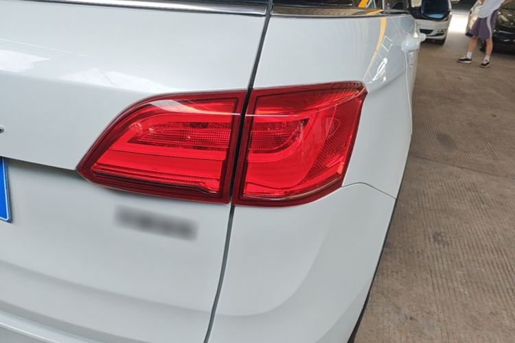 Used Haval H6 Coupe 2018 Blue Label 1.5T Automatic Two-Wheel Drive Luxury Model Right Rear Taillight