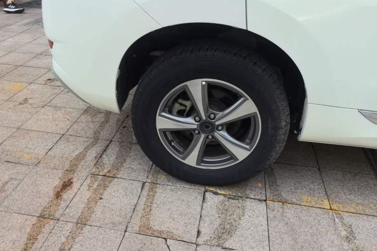 Used Haval H6 Coupe 2018 Red-Label 1.5T Automatic Two-Wheel Drive Luxury Model Right Rear Wheel Hub