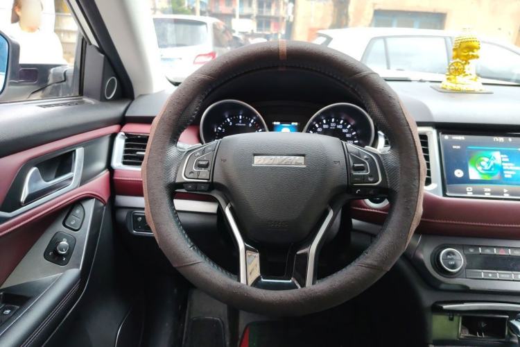 Used Haval H6 Coupe 2018 Red-Label 1.5T Automatic Two-Wheel Drive Ultra-Luxury Model Steering Wheel