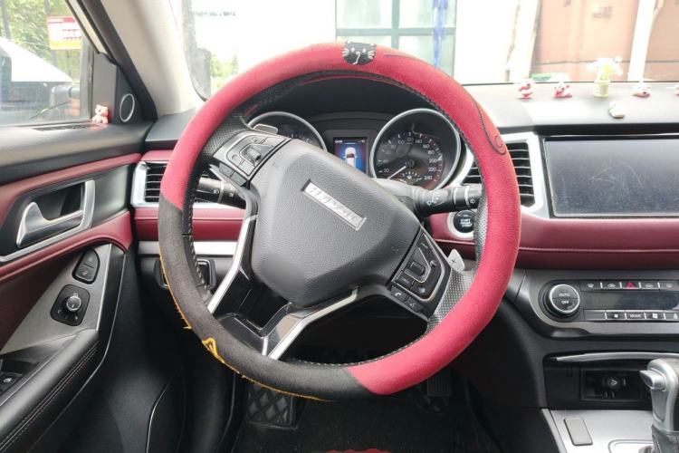 Used Haval H6 Coupe 2018 Red-Label 1.5T Automatic Two-Wheel Drive Ultra-Luxury Model Steering Wheel