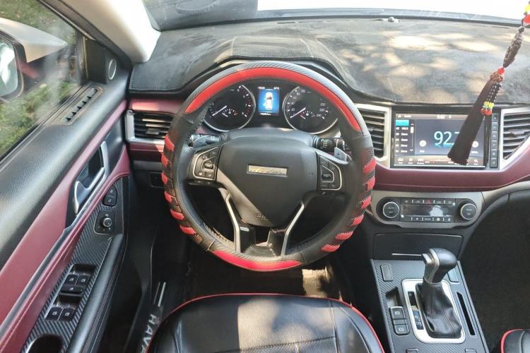 Used Haval H6 Coupe 2018 Red-Label 1.5T Automatic Two-Wheel Drive Luxury Model Steering Wheel