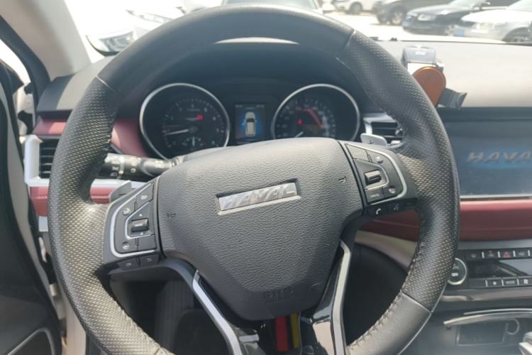 Used Haval H6 Coupe 2018 Red-Label 1.5T Automatic Two-Wheel Drive Ultra-Luxury Model Steering Wheel