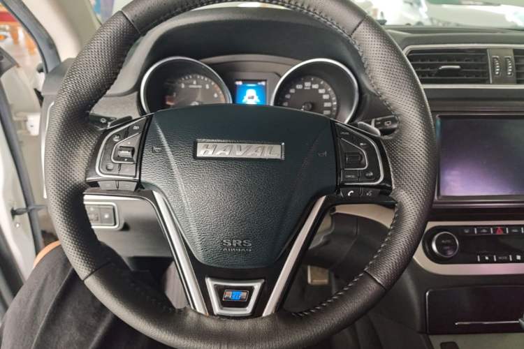 Used Haval H6 Coupe 2018 Blue Label 1.5T Automatic Two-Wheel Drive Ultra-Luxury Model Steering Wheel