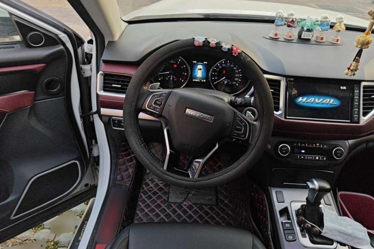 Used Haval H6 Coupe 2018 Red-Label 1.5T Automatic Two-Wheel Drive Ultra-Luxury Model Steering Wheel