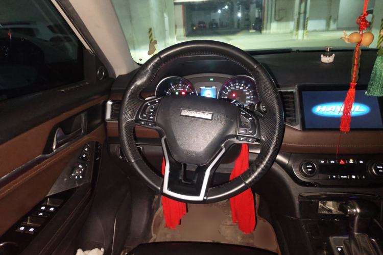 Used Haval H6 Coupe 2018 Red-Label 1.5T Automatic Two-Wheel Drive Ultra-Luxury Model Steering Wheel