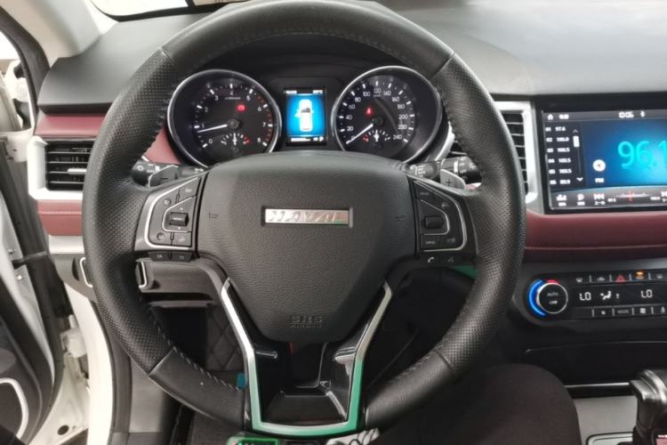 Used Haval H6 Coupe 2018 Red-Label 1.5T Automatic Two-Wheel Drive Ultra-Luxury Model Steering Wheel