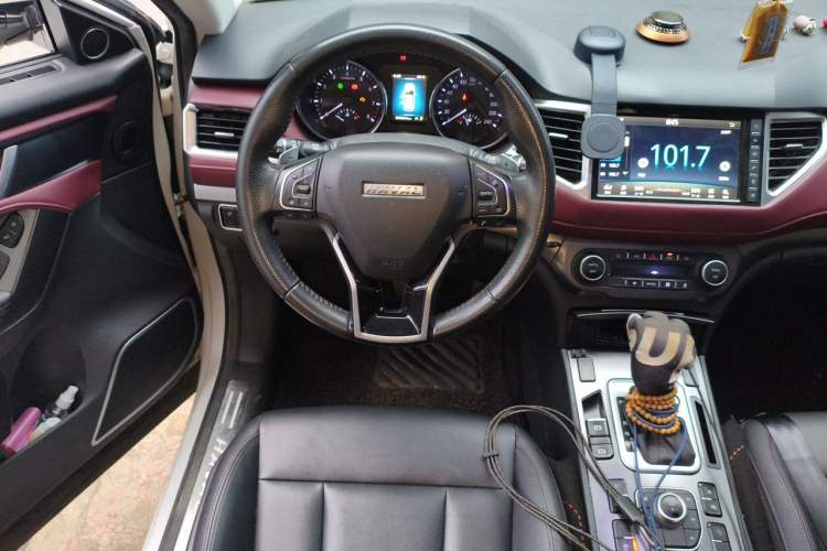 Used Haval H6 Coupe 2018 Red-Label 1.5T Automatic Two-Wheel Drive Ultra-Luxury Model Steering Wheel