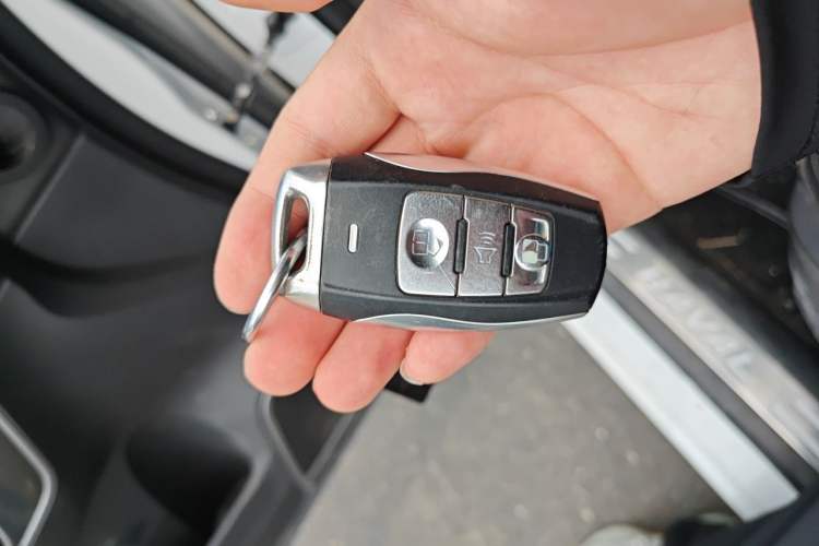 Used Haval H6 Coupe 2018 Blue Label 1.5T Automatic Two-Wheel Drive Luxury Model Vehicle Key