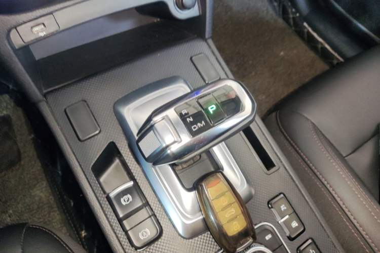Used Haval H6 Coupe 2019 1.5T Automatic Two-Wheel Drive Luxury Smart Connectivity Version China VI Standard Gear Lever