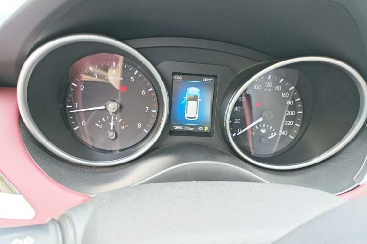 Used Haval H6 Coupe 2019 1.5T Automatic Two-Wheel Drive Luxury Smart Connectivity Version China VI Standard Instrument Cluster
