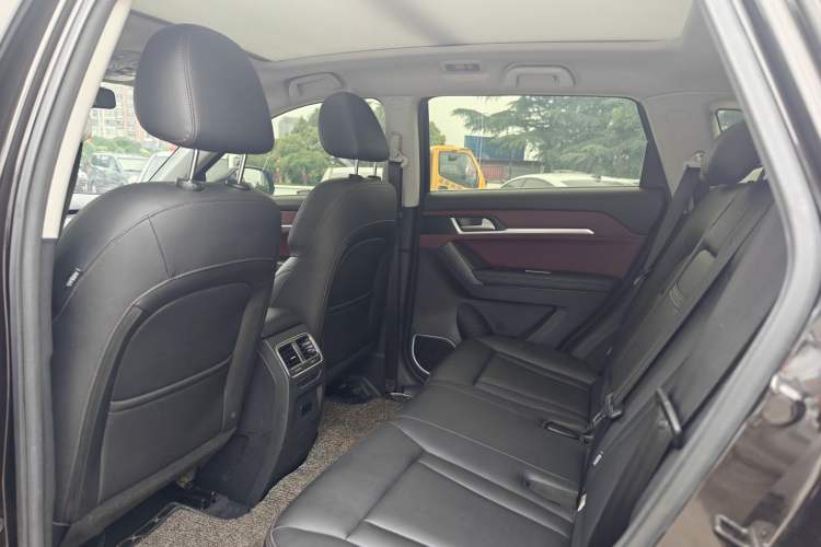 Used Haval H6 Coupe 2019 1.5T Automatic Two-Wheel Drive Luxury Smart Connectivity Version China VI Standard Interior 3